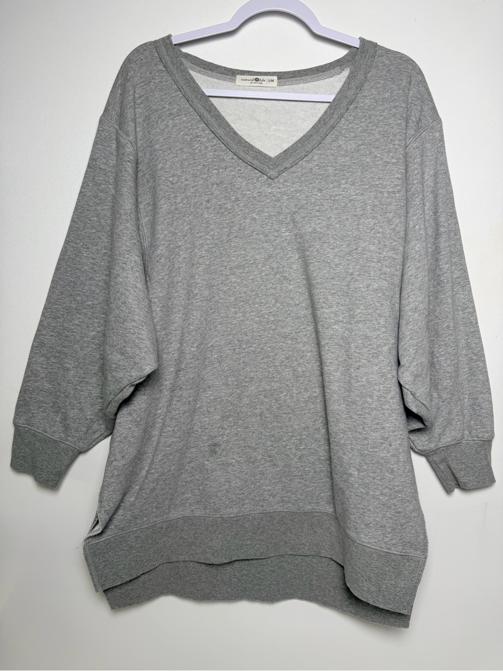 Natural Life Gray Solid V-Neck Pullover Sweatshirt Women’s S/M 3/4 Sleeve Comfy